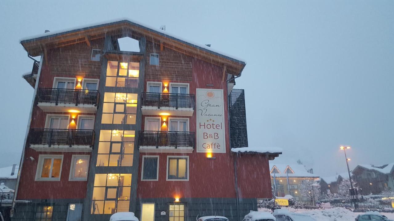 Hotel Gran Vacanze Rooms & Apartments Dimaro Eksteriør bilde